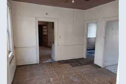 1810 Carroll Street, Saginaw, MI 48601 - Photo 9