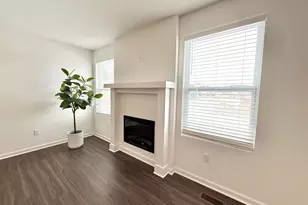 10290 Swan Lake Cir, Ypsilanti, MI 48197 - Photo 17