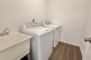 10290 Swan Lake Cir, Ypsilanti, MI 48197 - Photo 31