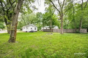 1584 Carlton St, Muskegon, MI 49442 - Photo 17