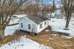 1584 Carlton St, Muskegon, MI 49442 - Photo 39