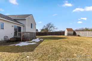 206 Pine Meadow Dr, Belding, MI 48809 - Photo 29