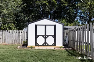 4595 41st St SW, Grandville, MI 49418 - Photo 31