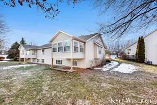 14018 Bayou Ridge Cir, Grand Haven, MI 49417 - Photo 27