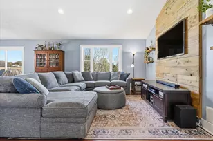 11590 Grange Ave NE, Sparta, MI 49345 - Photo 9