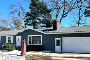 2254 Bluffton Ave, Muskegon, MI 49441 - Photo 3