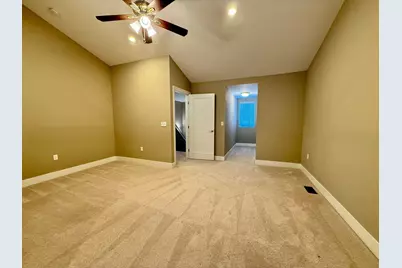 2564 W Towne Street, Ann Arbor, MI 48103 - Photo 21