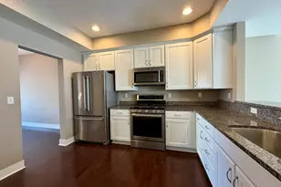 2564 W Towne St, Ann Arbor, MI 48103 - Photo 3