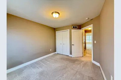 2564 W Towne Street, Ann Arbor, MI 48103 - Photo 15