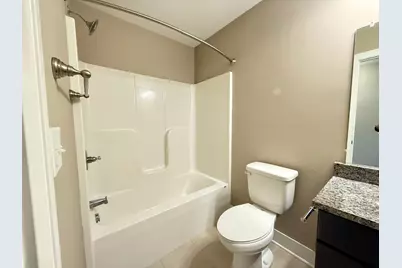 2564 W Towne Street, Ann Arbor, MI 48103 - Photo 17