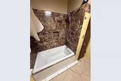 298 Bradford Road, Benton Harbor, MI 49022 - Photo 11