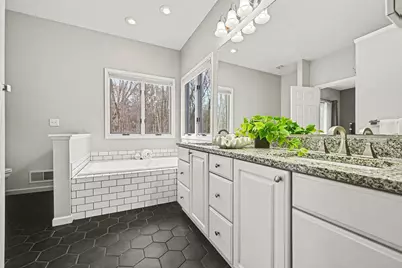 61404 Whitetail Run, Mattawan, MI 49071 - Photo 13