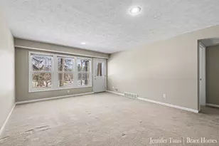 2131 Tree Ridge Dr SE, Grand Rapids, MI 49508 - Photo 19