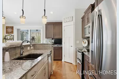 14507 Lakeshore Drive, Grand Haven, MI 49417 - Photo 11