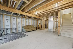 2351 Watertown Way NE, Grand Rapids, MI 49505 - Photo 25