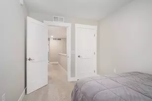 2351 Watertown Way NE, Grand Rapids, MI 49505 - Photo 15