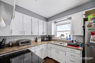 1059 W Summit Ave, Muskegon, MI 49441 - Photo 7