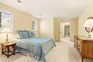 2174 Edington Dr SE, Grand Rapids, MI 49508 - Photo 11