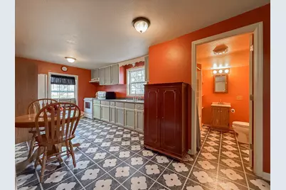 409 W Railroad Street, Dowagiac, MI 49047 - Photo 9