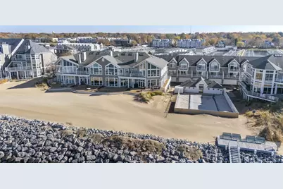 400 Lake Drive #C, New Buffalo, MI 49117 - Photo 33