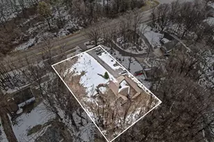 1938 Lincoln Rd, Allegan, MI 49010 - Photo 37