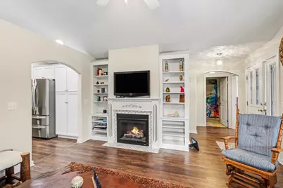 1938 Lincoln Road, Allegan, MI 49010 - Photo 5