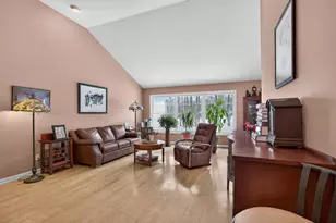 2205 Lake Wood Dr, Jackson, MI 49203 - Photo 7