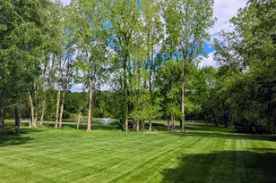 2205 Lake Wood Dr, Jackson, MI 49203 - Photo 3