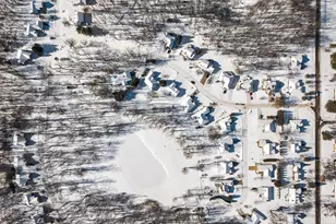 2205 Lake Wood Dr, Jackson, MI 49203 - Photo 79