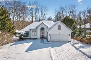 2205 Lake Wood Dr, Jackson, MI 49203 - Photo 71