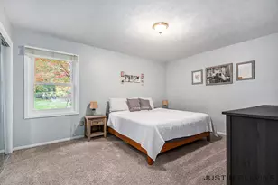 7054 Olde Farm Dr, Jenison, MI 49428 - Photo 13