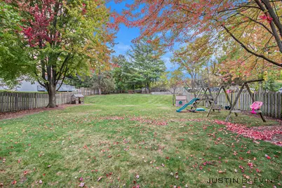 7054 Olde Farm Drive, Jenison, MI 49428 - Photo 5