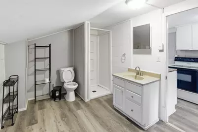 719 N Clinton Avenue, Saint Johns, MI 48879 - Photo 19