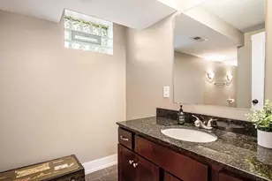 350 Scott Ave NW, Grand Rapids, MI 49504 - Photo 27