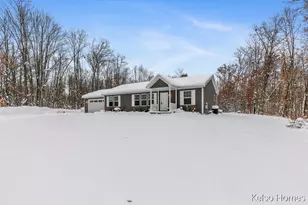 1072 N Bingham Ave, White Cloud, MI 49349 - Photo 35
