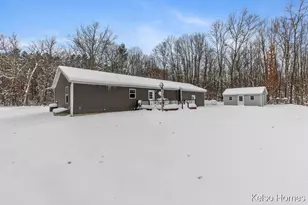 1072 N Bingham Ave, White Cloud, MI 49349 - Photo 43