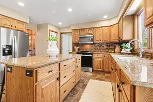 3701 E Garden Ct, Saline, MI 48176 - Photo 19