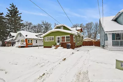 2303 Beverly Avenue SW, Wyoming, MI 49519 - Photo 3