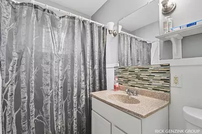 2303 Beverly Avenue SW, Wyoming, MI 49519 - Photo 15