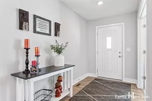 2698 Red Bud Dr, Zeeland, MI 49464 - Photo 5