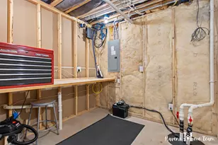 2698 Red Bud Dr, Zeeland, MI 49464 - Photo 73