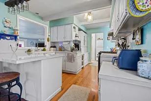 203 E Vienna St, Schoolcraft, MI 49087 - Photo 9