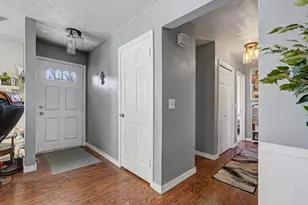 203 E Vienna St, Schoolcraft, MI 49087 - Photo 5