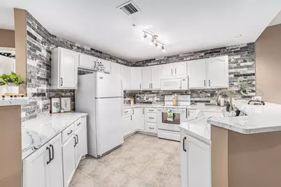 2964 Lakeshore Drive #E403, Muskegon, MI 49441 - Photo 5