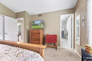 2225 Silvermaple Ct, Wixom, MI 48393 - Photo 17