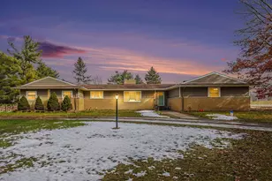 1575 Kellogg Rd, Brighton, MI 48114 - Photo 1