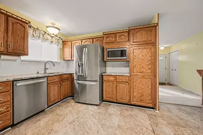 15600 Sunset Street, Livonia, MI 48154 - Photo 9