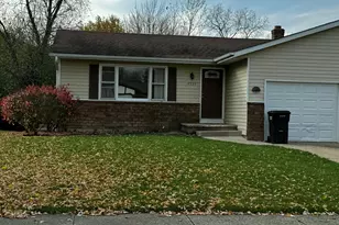 4533 Countrywood Ct SE, Grand Rapids, MI 49508 - Photo 3