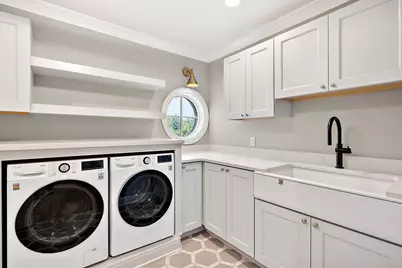 48000 W 8 Mile Road W, Farmington Hills, MI 48167 - Photo 45