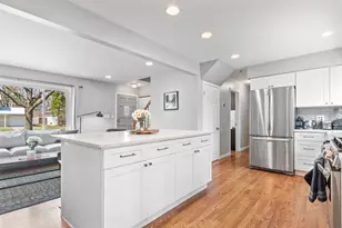 1126 Wines Dr, Ann Arbor, MI 48103 - Photo 9